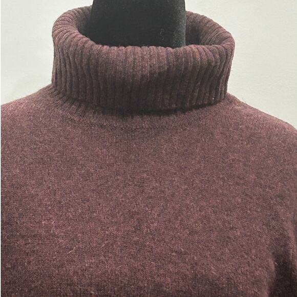 Woolovers Wool Blend Turtleneck Sweater Purple Aubergine Knit Medium - Picture 1 of 6